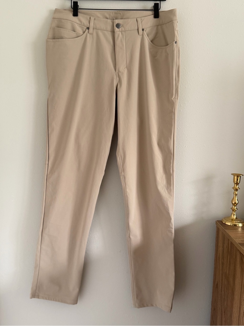 Lululemon Size 34 ABC Pants Relaxed Fit Warpstreme Performance Commuter Workwear